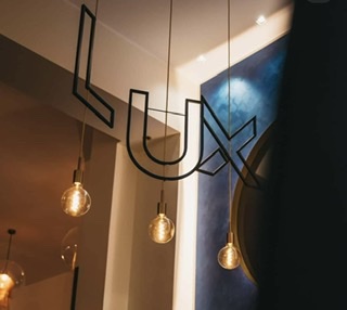Lux Concept Pub