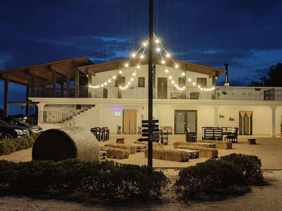 Agriturismo SUPRAMURGIA Agribistrot