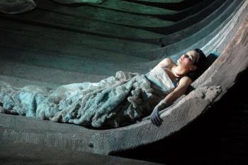 Il Festival della Valle d’Itria 2011 a teatro, ogni scena un'opera d'arte