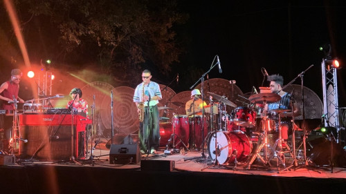 Kassa Overall e Brian Jackson illuminano Il Granaio di Locorotondo 