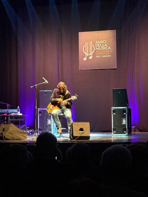 Stanley Jordan al Teatro Fusco: due mani, mille mondi - Taranto 3 Febbraio 2026