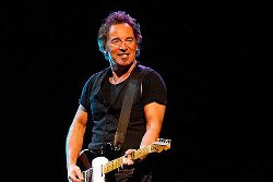  Bruce Springsteen and The E Street Band in concerto