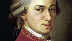 Notturno - Voci, clarinetti e corni di bassetto per W.A.Mozart