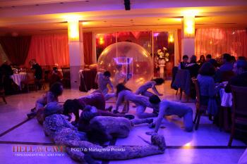 Hell in the cave, verso danzanti nell'aere fosco