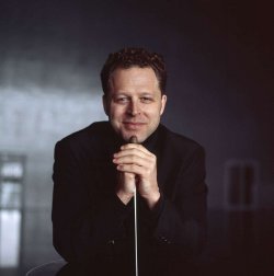  John Axelrod in concerto
