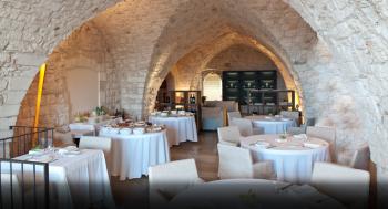 Alta Ristorazione ad Ostuni. Due Stelle Michelin si incontrano al ristorante "Cielo" del Relais la Sommità 