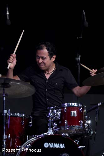 Il Dirompente ritmo di Israel Varela Trio