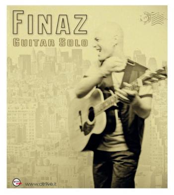 Finaz (Bandabardò guitar) live