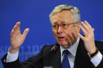 Giulio Tremonti spiega causa ed effetti della prima crisi globale