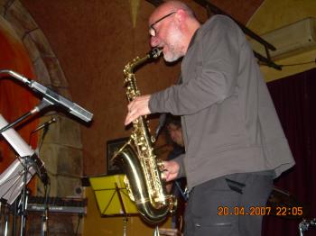 Ionian Jazz Trio incontra Felice Mezzina