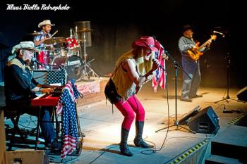 Red Cadillac Gang live