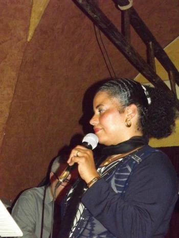 Fawn Tolson incontra il I.J.Trio