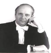 Orchestra Sinfonica in concerto diretta dal M. Angelo Cavallaro