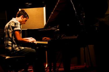Saints Night Piano con Vito Schiuma