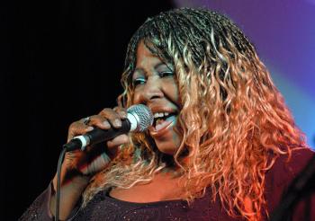 Mz Dee Logwood Band - Jazz Ladies 2013
