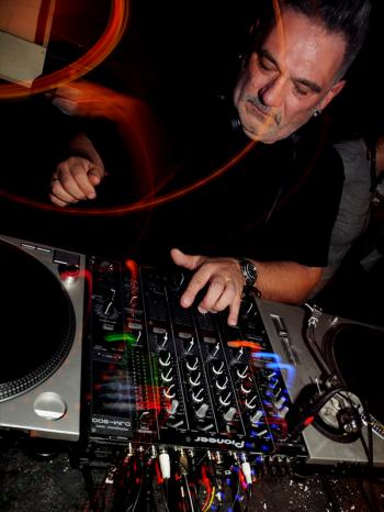 Dj Ralf - Al Palarock la migliore scena electro europea