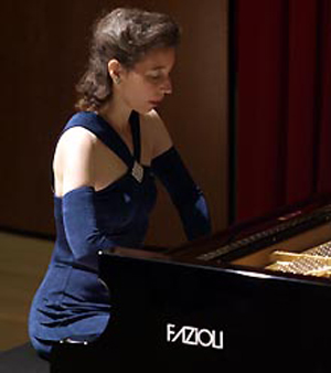 Angela Hewitt al Petruzzelli