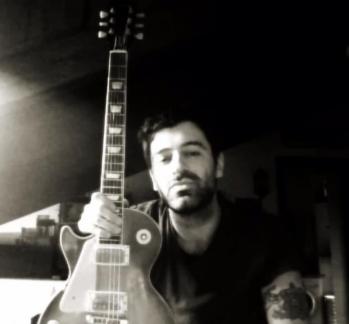 Angelo Dibello street Pop live
