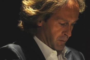 Recital piano solo di Antonio Consales