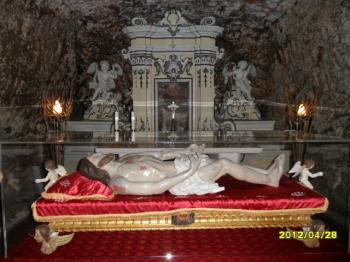 Apertura della chiesetta rupestre di "Cristo alla Grotta"