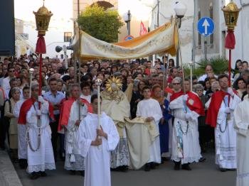 Processione "de lu Corpus" (Corpus Domini)