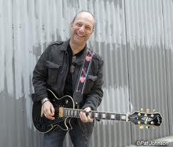 Sergio Caputo in concerto