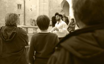 Visita Guidata Con Incursioni Teatrali in Costumi D'epoca Sabato 18 Aprile - Centro Storico di Lecce