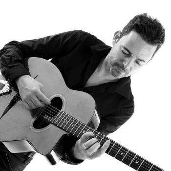 Robin Nolan in concerto