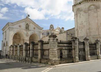 Monte Sant’Angelo e l’Unesco. Beni culturali e identità europea tra passato e presente