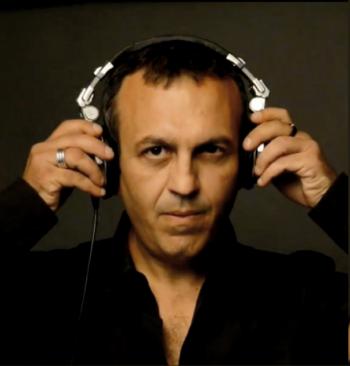 “Vintage Tuesday” - speciale party '80/'90 con Ciro Merode, dj set tutto su vinile