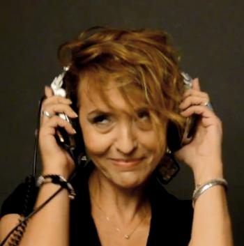 “Vintage Tuesday” con Sabrina Morea dj set - classe, classici e nuove hit