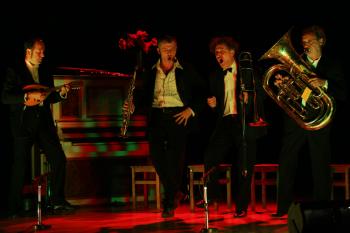 Banda Osiris in concerto per Bande a Sud