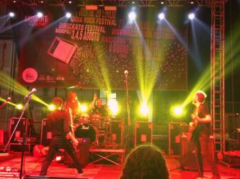 C.F.F. e il Nomade Venerabile live a Taranto - L'isola che vogliamo