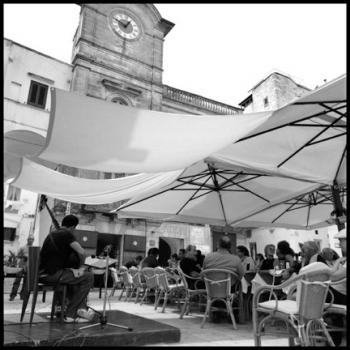 L'aperitivo Classico a Cisternino con con lo Strange Duo: Giuseppe Scarati  e Luigi Morleo