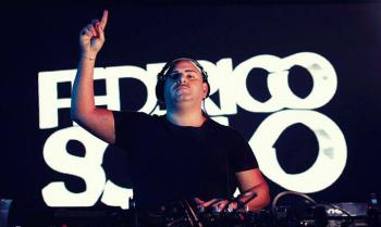 Federico Scavo dj performance