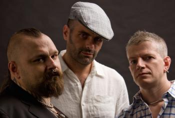 5a Liberagrecìa - 99 Posse in concerto