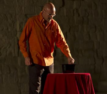 Tutti vs Tutti - spettacolo di Improvvisazione Teatrale
