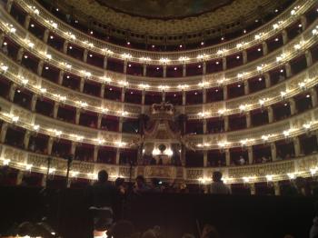 Luigi Pettrone in concerto