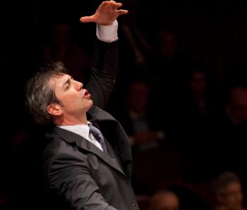 L’omaggio del Teatro Gesualdo a Giuseppe Verdi nel Bicentenario dalla nascita: a novembre la Messa da Requiem