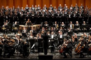 Il Requiem del San Carlo apre la stagione del “Gesualdo”: 200 musicisti in scena per l’omaggio a Giuseppe Verdi