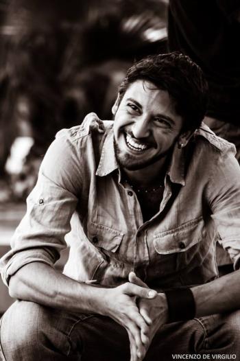 William Volpicella in "Dall'uomo in su"