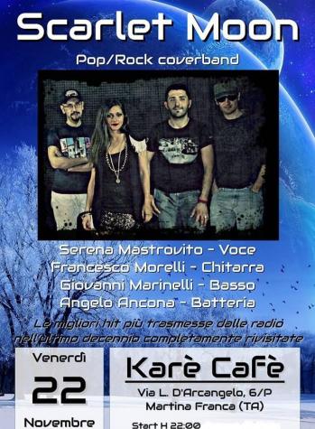 Scarlet Moon dal vivo