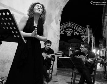Fiorenza Calogero in "Donna Madonna"