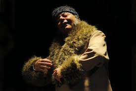 Il cappotto di e con Vittorio Franceschi ispirato all’omonimo racconto di Gogol'