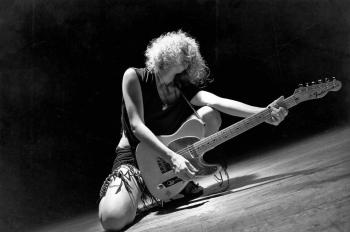 Nadj (Francia) live