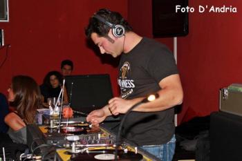 L'aperitivo del fuorisede - Dj set a cura di Pino Dimichele - Manufacta Xmas Edition