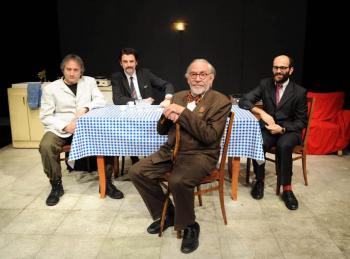 Jucatùre di Pau Mirò ed Enrico Ianniello
