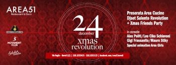 Musica e brindisi, all'Area51 si festeggia l'arrivo del Natale