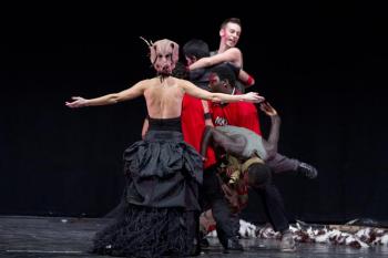 "L’Odissea" del Teatro Cargo di Genova  in scena le storie di rifugiati africani e afgani