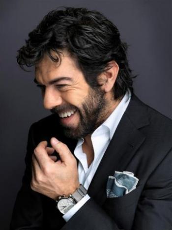 Servo per due con Pierfrancesco Favino